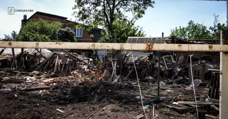 У Сумах після російського удару госпіталізували трьох людей, зокрема дитину
