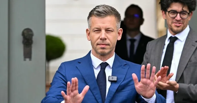 Прем'єр Угорщини готовий до нових відносин з Україною
